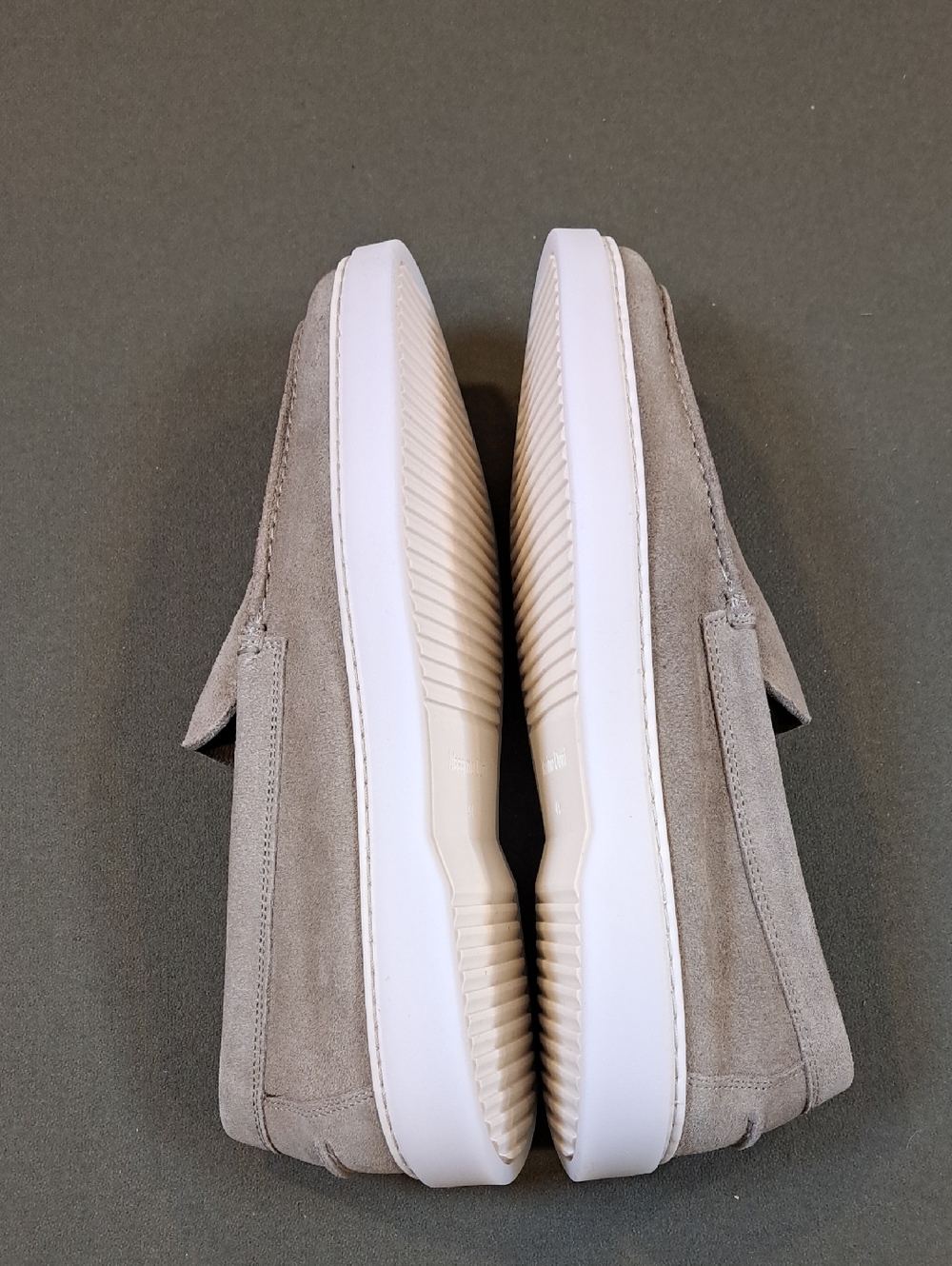 Massimo Dutti Split leather loafers with moc toe - Color: Sand - Size: Men 8 - Picture 8 of 12